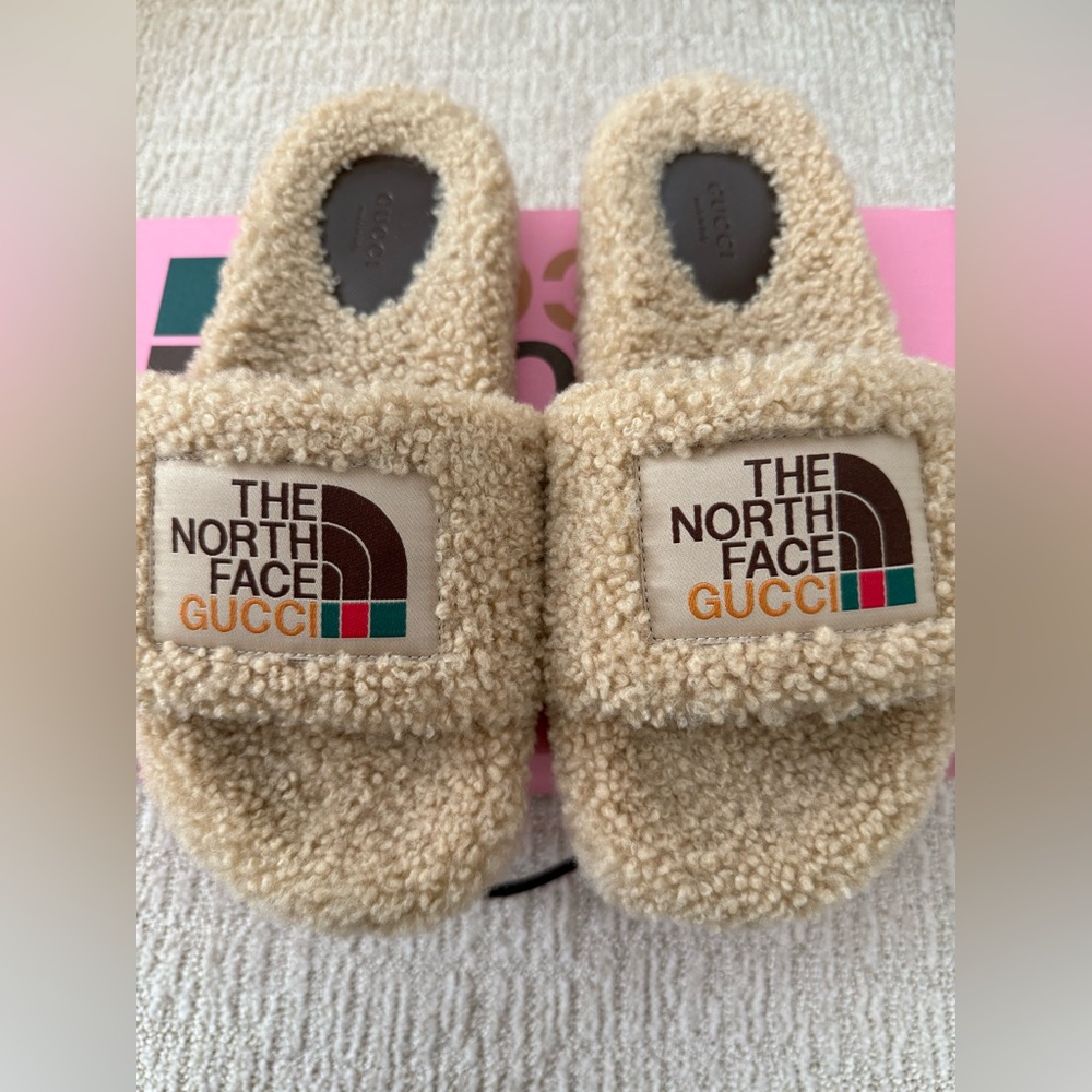 The North Face x Gucci Wmns Merino Wool Slide 'Butterscotch' size 39